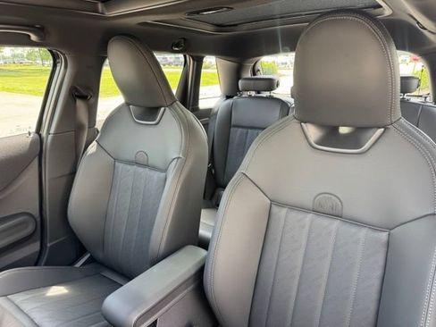 New 2026 MINI Cooper S FWD image 18