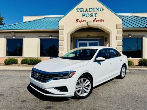 Used 2020 Volkswagen Passat 2.0T SE image 21