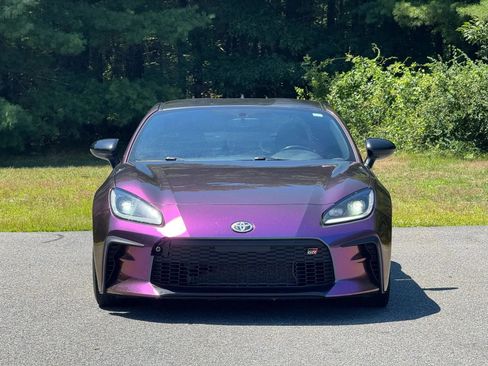 Used 2022 Toyota GR86 w/ ALL Weather Mat Package (TMS) RWD image 3
