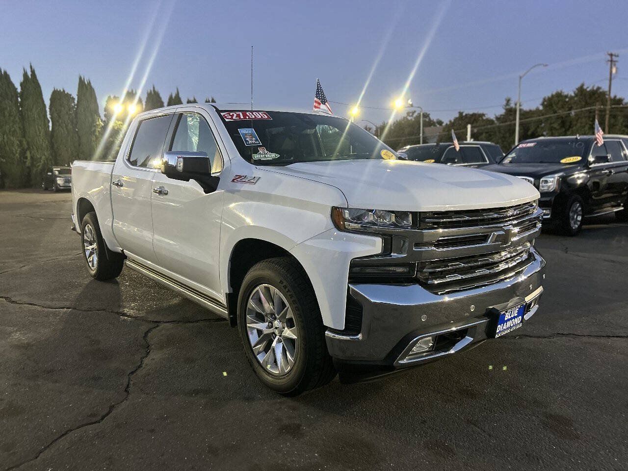 Used 2022 Chevrolet Silverado 1500 LTZ w/ LTZ Premium Package AWD/4WD image 1