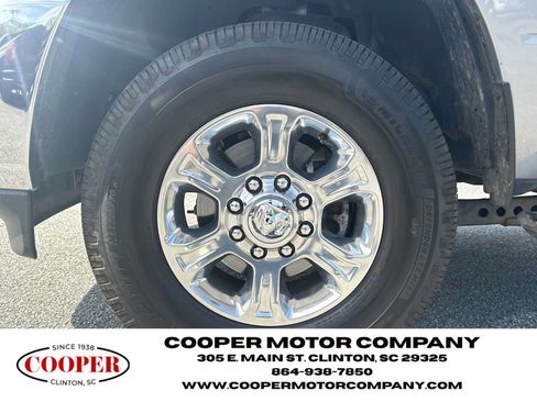 Used 2024 RAM 2500 Big Horn AWD/4WD image 11