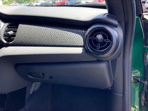 Used 2022 MINI Cooper SE FWD image 15