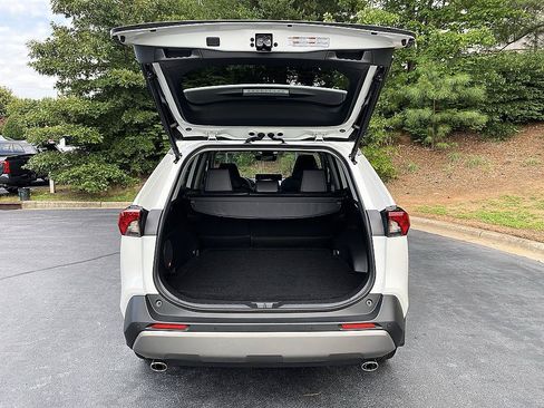 Certified 2025 Toyota RAV4 Limited FWD image 27
