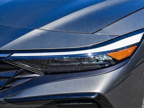 New 2026 Hyundai Elantra SEL Sport image 12