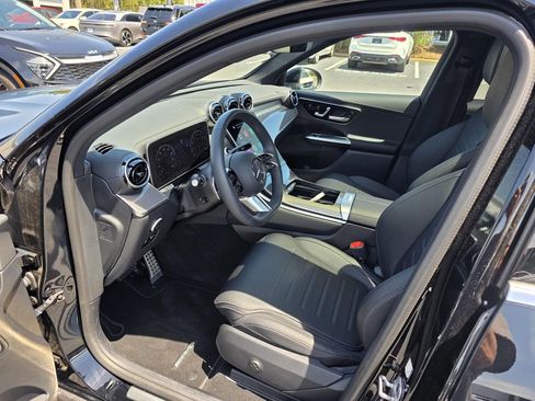 Certified 2026 Mercedes-Benz GLC 300 image 23