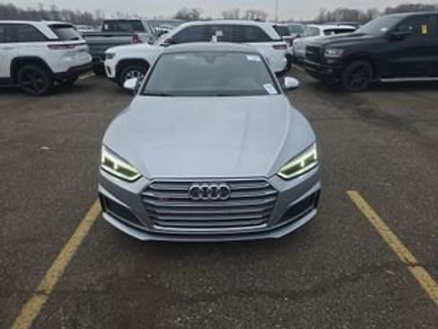 Used 2018 Audi S5 Prestige w/ S Sport Package image 2