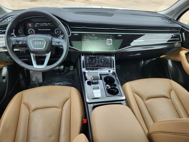 Used 2023 Audi Q7 3.0T Prestige AWD/4WD image 22