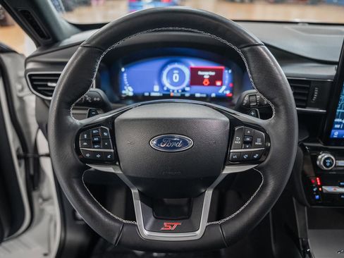 Certified 2024 Ford Explorer ST w/ Equipment Group 401A image 35