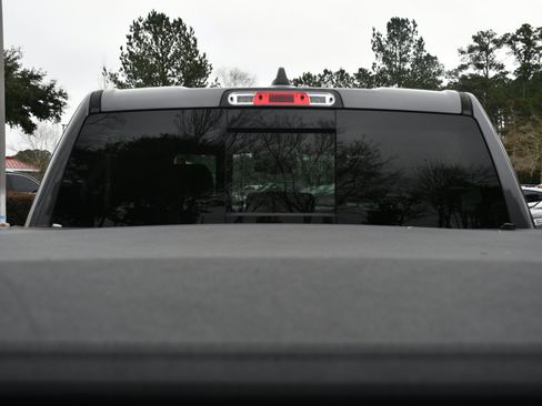 Used 2020 RAM 1500 Laramie image 17