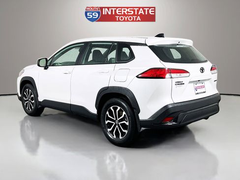 Certified 2025 Toyota Corolla Cross AWD Hybrid image 5