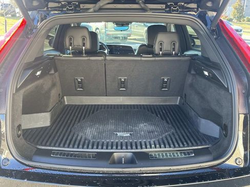 Certified 2025 Cadillac XT4 Premium Luxury w/ Technology Package image 11