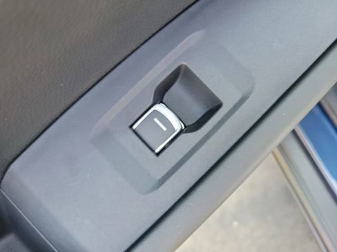 Certified 2024 Honda Accord EX image 14