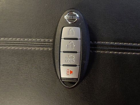 Used 2023 Nissan Sentra SV image 32