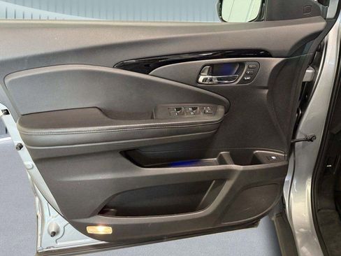 Used 2020 Honda Ridgeline RTL-E image 19