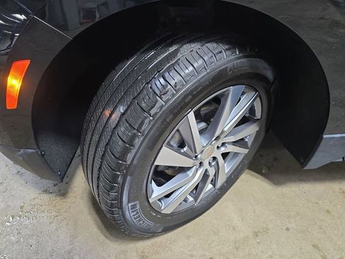 Used 2024 Chevrolet Equinox LT w/ LPO, Floor Liner Package image 32