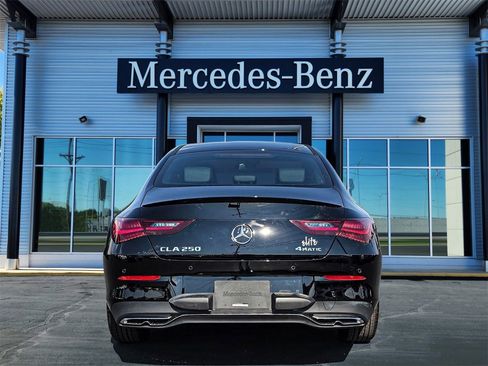 New 2025 Mercedes-Benz CLA 250 4MATIC image 5