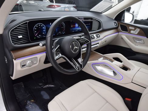 Used 2025 Mercedes-Benz GLE 450e 4MATIC image 21