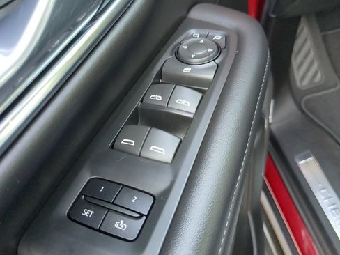 Used 2021 Chevrolet Suburban LT RWD image 56