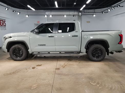 New 2026 Toyota Tundra SR5 AWD/4WD image 4