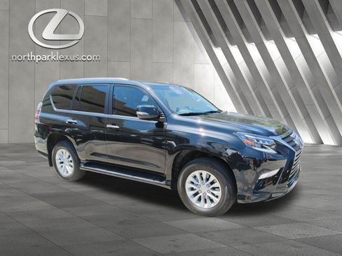 Certified 2023 Lexus GX 460 Premium w/ Premium Plus Package AWD/4WD image 5
