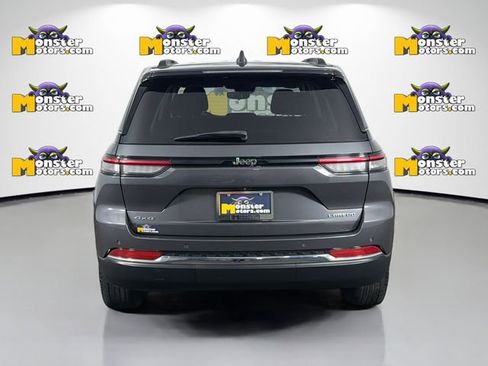 Used 2023 Jeep Grand Cherokee Laredo AWD/4WD image 6