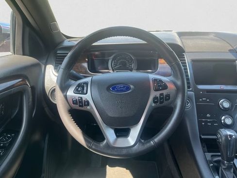 Used 2015 Ford Taurus Limited FWD image 12