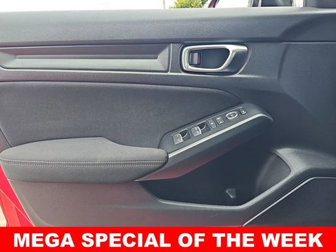 Used 2025 Honda Civic Sport image 25