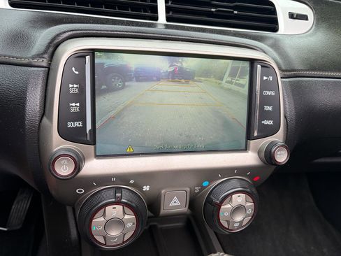 Used 2015 Chevrolet Camaro LT RWD image 29