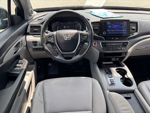 Used 2023 Honda Ridgeline RTL-E image 3
