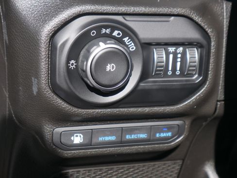 Used 2021 Jeep Wrangler Unlimited Rubicon w/ Steel Bumper Group image 5