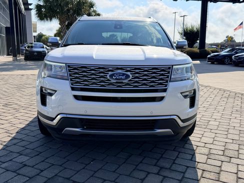 Used 2019 Ford Explorer Platinum AWD/4WD image 6