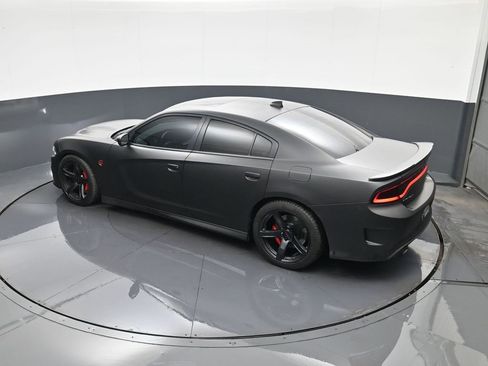 Used 2018 Dodge Charger SRT Hellcat w/ Harman/Kardon Audio Group image 32
