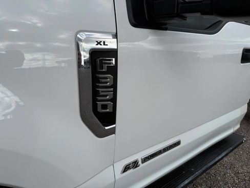 Used 2019 Ford F350 XL w/ XL Value Package AWD/4WD image 11