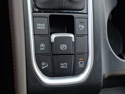 Used 2020 Hyundai Santa Fe Limited image 26