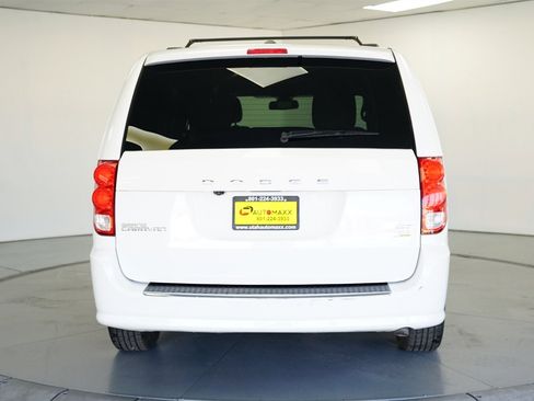 Used 2018 Dodge Grand Caravan GT image 8