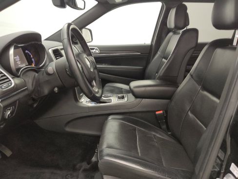 Used 2018 Jeep Grand Cherokee Limited w/ Luxury Group II AWD/4WD image 17