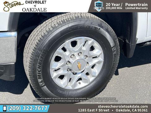 Certified 2022 Chevrolet Silverado 3500 LT w/ Convenience Package image 35