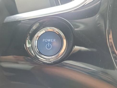 Used 2018 Toyota Prius Four Touring FWD image 26
