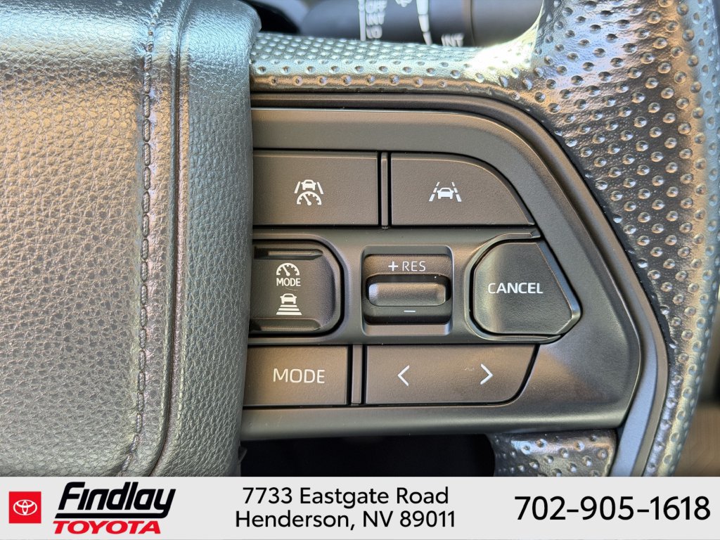 Used 2025 Toyota Tacoma SR5 AWD/4WD image 20