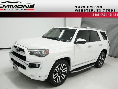 Used 2016 Toyota 4Runner Limited RWD image 1