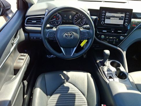 Certified 2023 Toyota Camry SE image 12