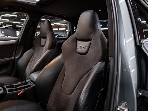 Used 2010 Audi S4 Prestige image 35