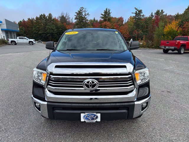 Used 2016 Toyota Tundra SR5 w/ TRD Off Road Package AWD/4WD image 9