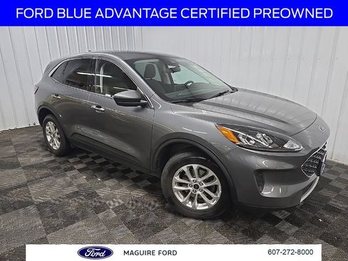 Certified 2022 Ford Escape SE w/ Cold Weather Package AWD/4WD image 9