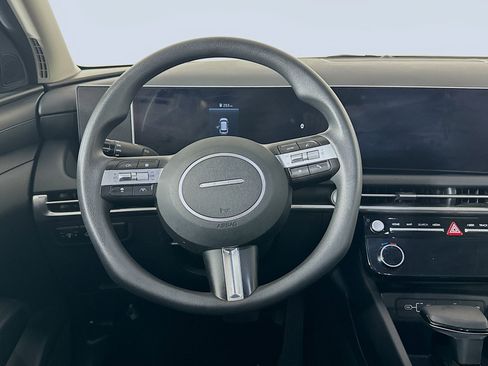 Used 2025 Hyundai Tucson SEL image 18