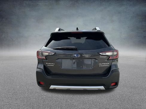 Used 2024 Subaru Outback Touring XT image 5