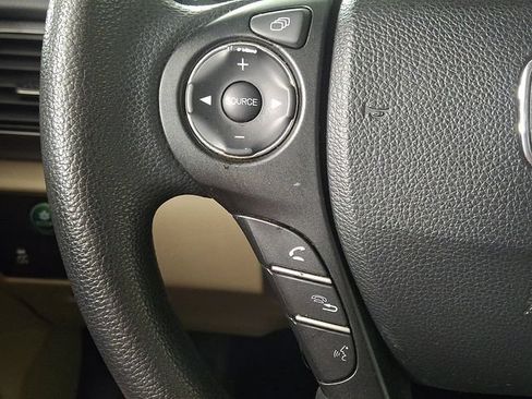 Used 2013 Honda Accord LX image 20