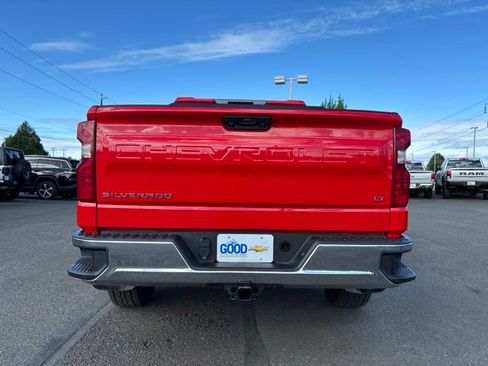 Used 2025 Chevrolet Silverado 1500 LT w/ Work Truck Package AWD/4WD image 4