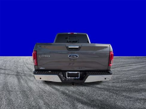 Used 2017 Ford F150 XLT w/ Equipment Group 302A Luxury AWD/4WD image 5