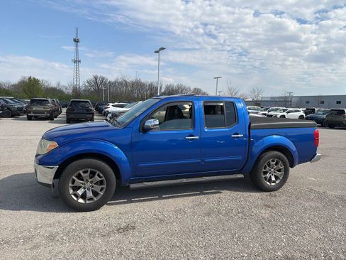 Used 2015 Nissan Frontier SL w/ Moonroof Package image 21